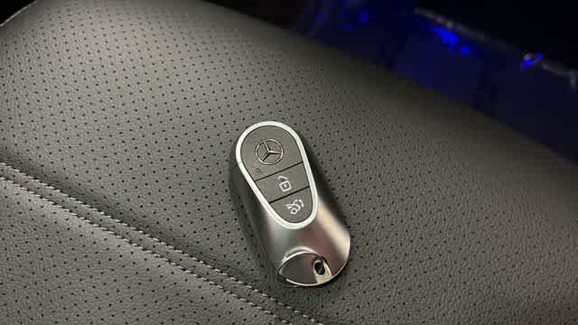Certified 2026 Mercedes-Benz GLC 300 4MATIC image 36