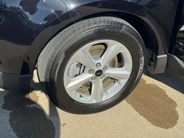 Used 2023 Ford Edge SE AWD/4WD image 34