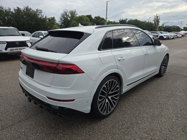 Used 2024 Audi SQ8 Prestige AWD/4WD image 5