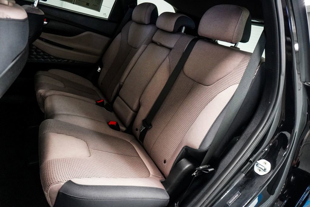 Used 2019 Hyundai Santa Fe SEL image 8