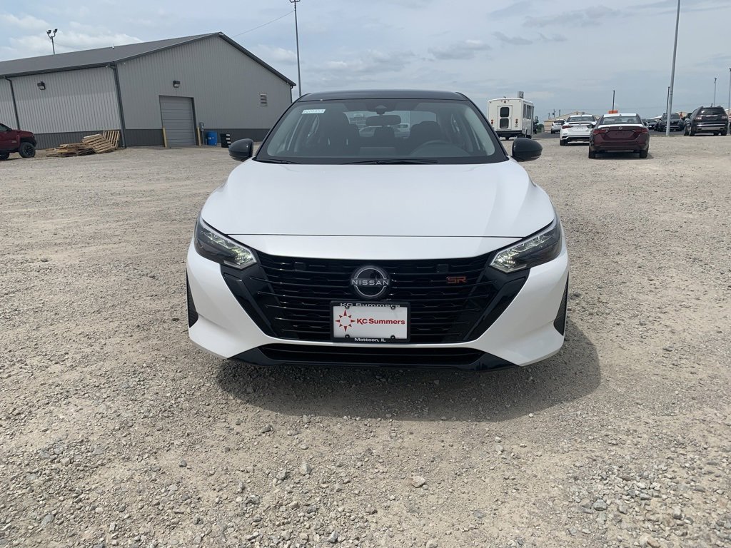 New 2025 Nissan Sentra SR w/ Midnight Edition image 2