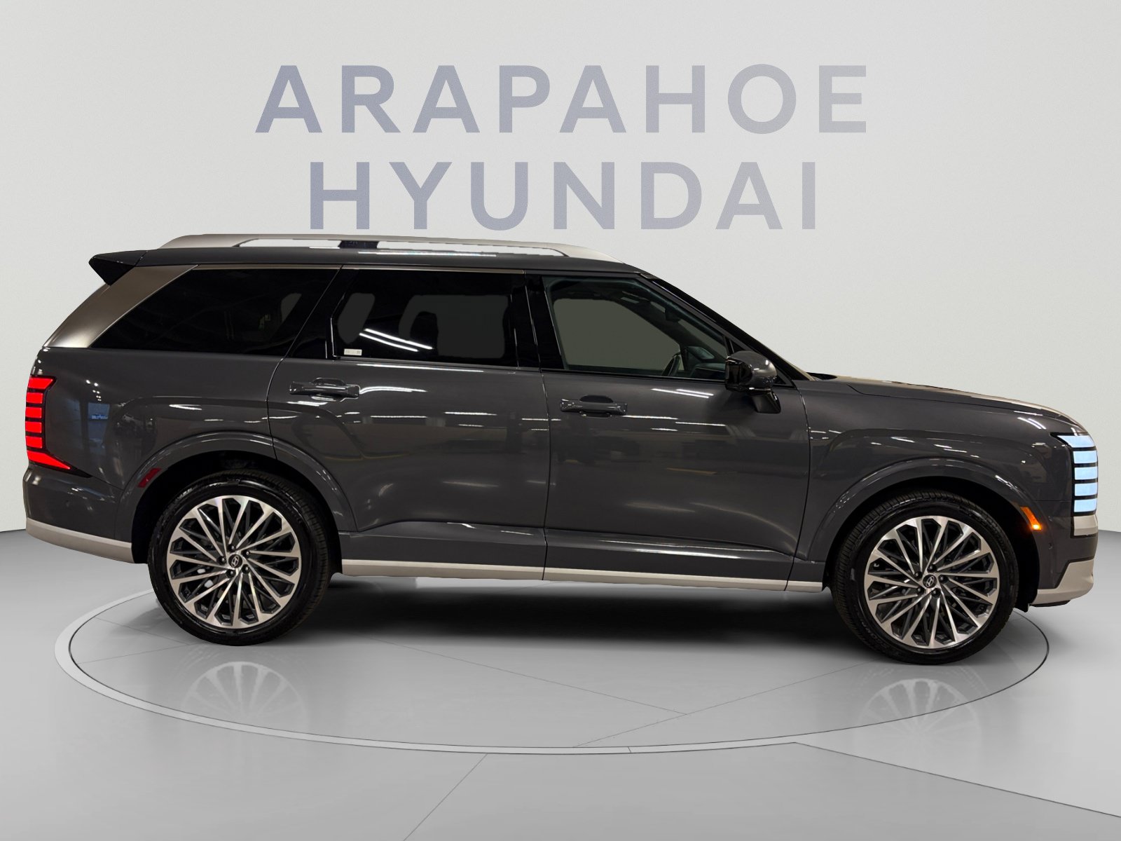 Used 2026 Hyundai Palisade Calligraphy AWD/4WD image 6