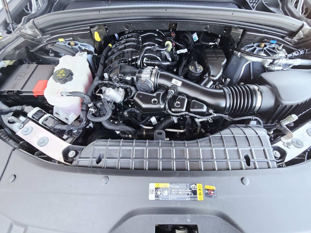 Used 2025 Jeep Grand Cherokee Summit w/ Adv Protech Group IV image 19