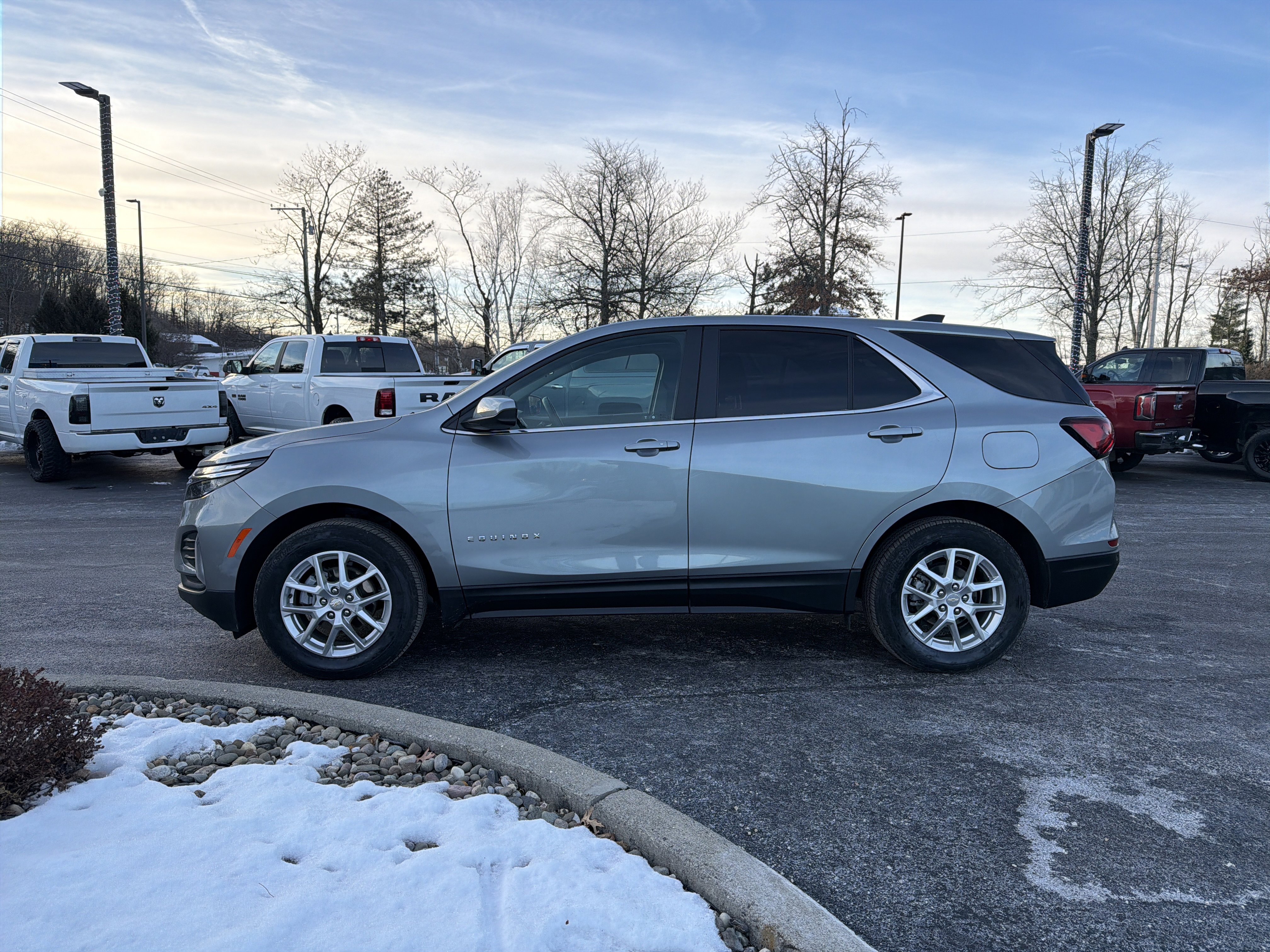 Certified 2024 Chevrolet Equinox LT image 9