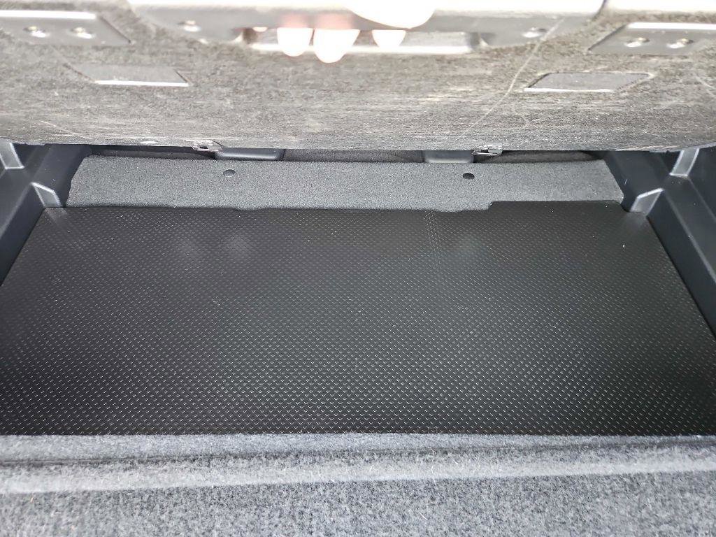 Used 2018 Nissan Rogue SV image 29