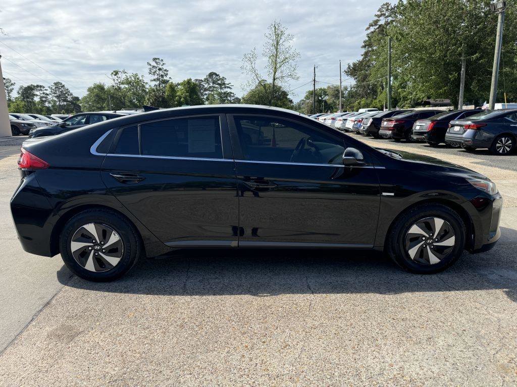Used 2018 Hyundai Ioniq SEL FWD image 4