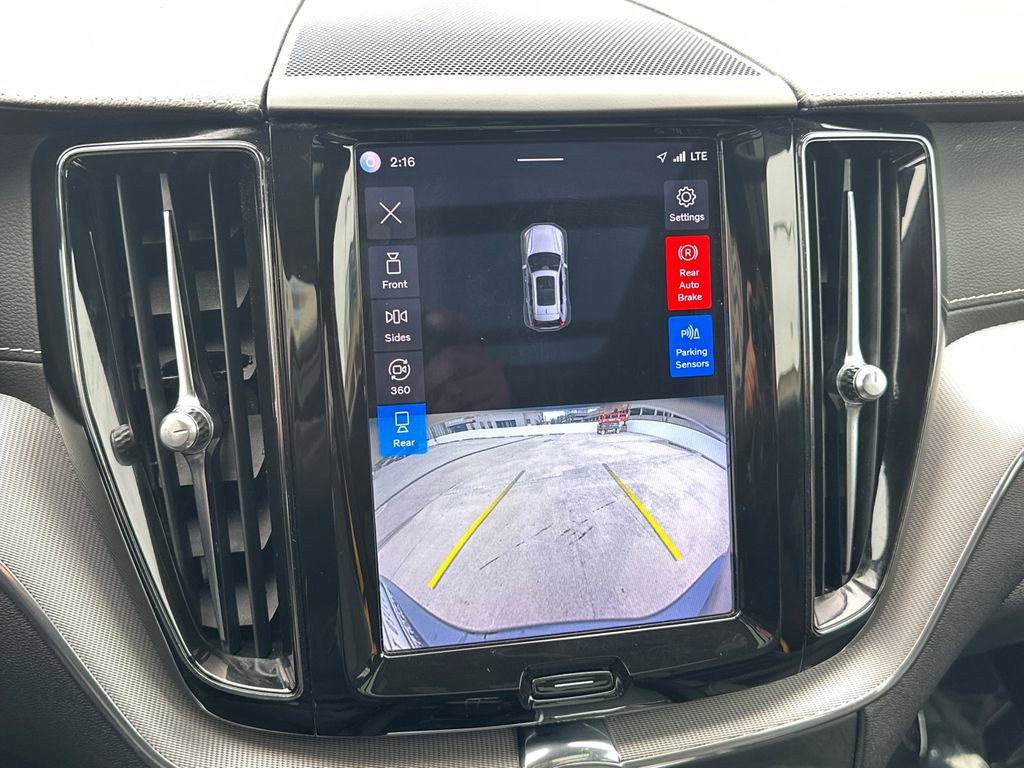 Used 2022 Volvo XC60 T8 Polestar image 33