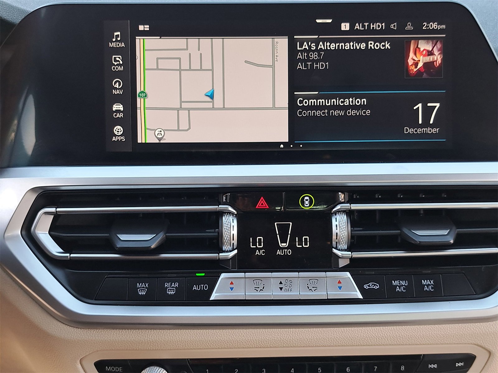 Used 2022 BMW 330e xDrive w/ Driving Assistance Package image 22