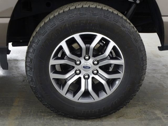 Used 2022 Ford F150 Lariat image 40