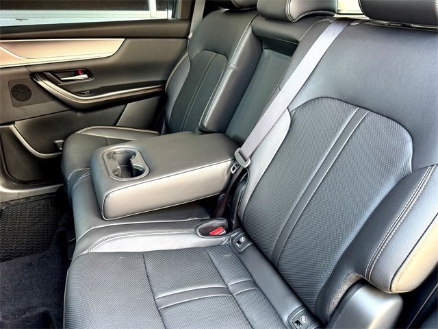 New 2025 MAZDA CX-70 Plug-In Hybrid w/ Premium Pkg image 18