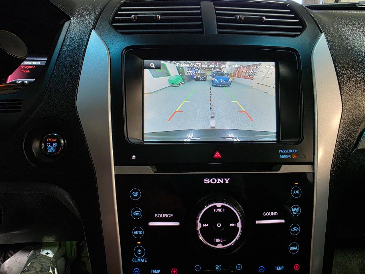 Used 2015 Ford Explorer Sport w/ Equipment Group 401A AWD/4WD image 35