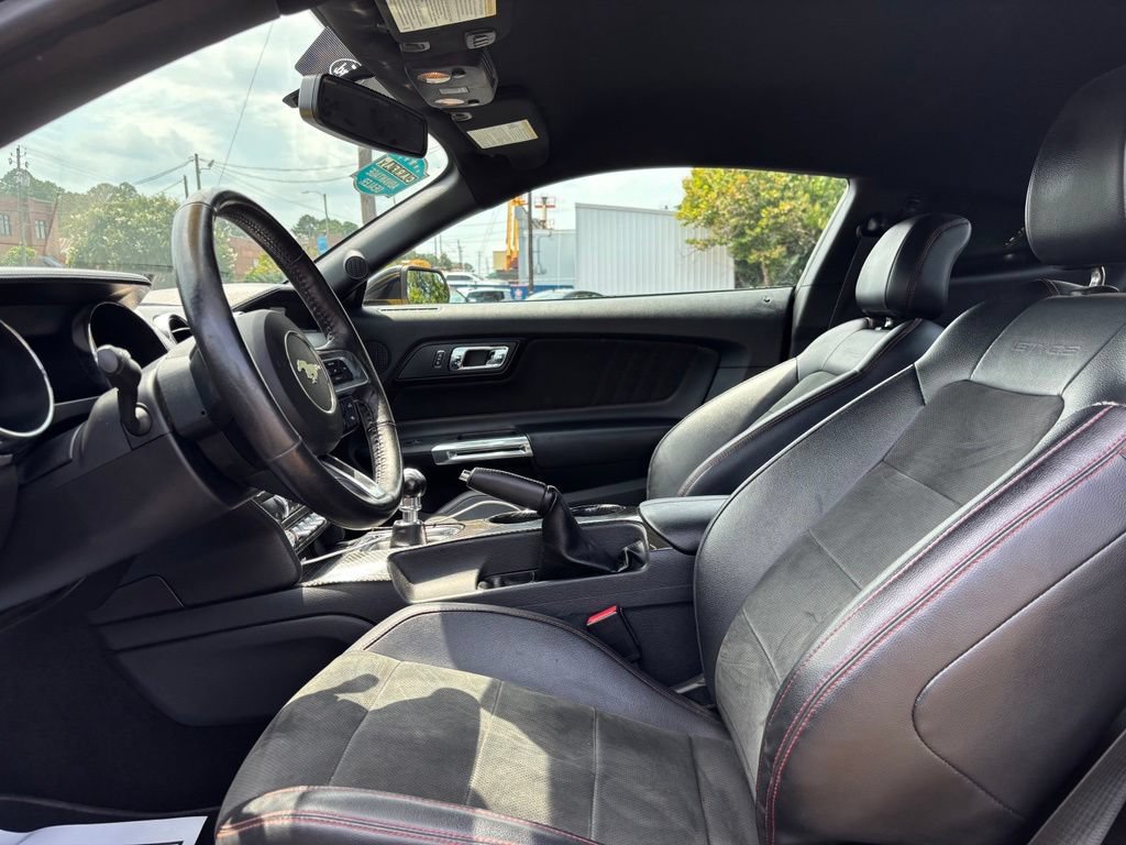 Used 2017 Ford Mustang GT Premium w/ Equipment Group 401A RWD image 17