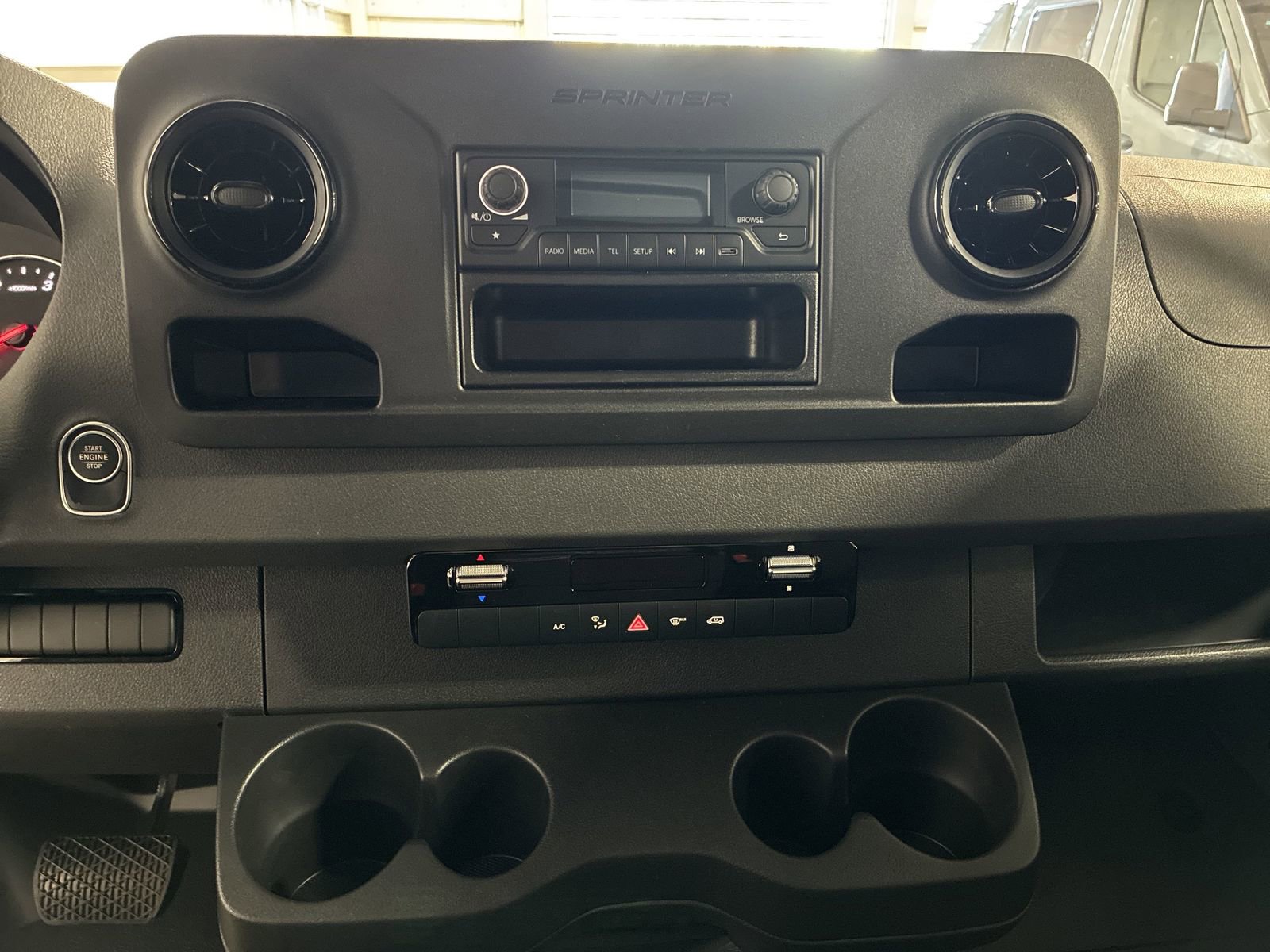 New 2025 Mercedes-Benz Sprinter 2500 image 9