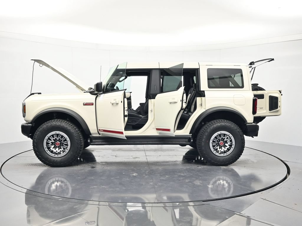 New 2026 Ford Bronco Outer Banks w/ Sasquatch Package AWD/4WD image 45