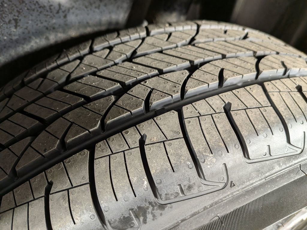 Certified 2023 Jeep Cherokee Altitude Lux image 15