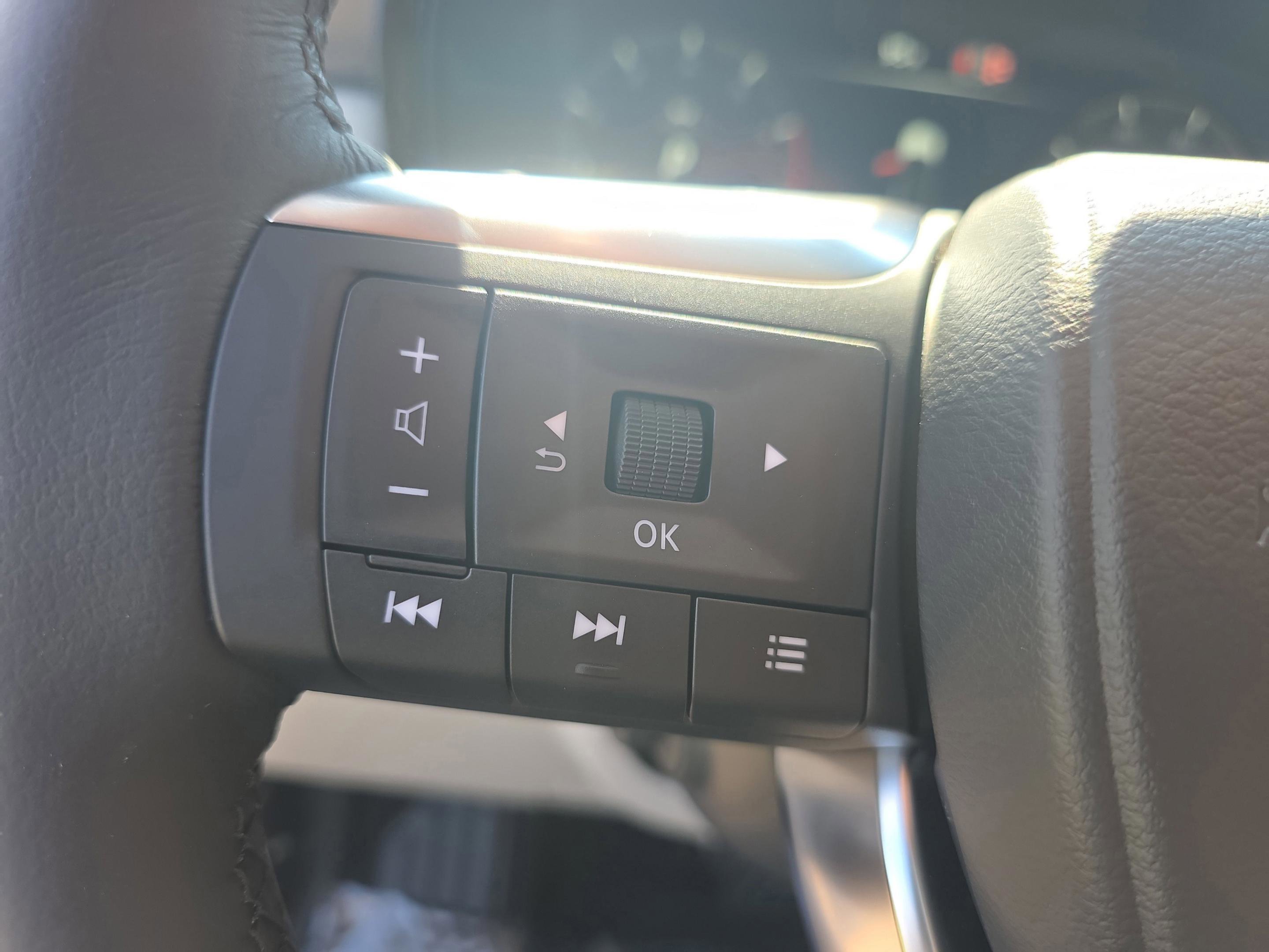 New 2026 INFINITI QX60 Luxe w/ Cargo Package image 28