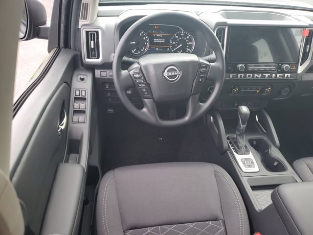 New 2026 Nissan Frontier SV w/ Tow Package AWD/4WD image 15
