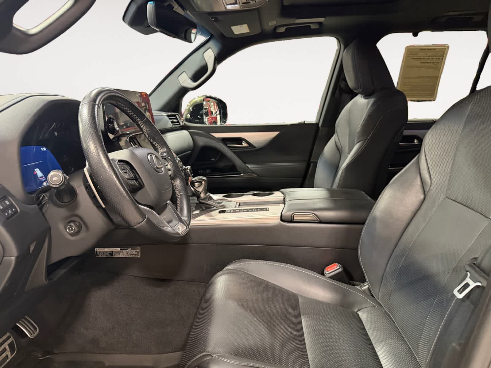 Used 2023 Lexus LX 600 F Sport w/ Accessory Package (Z1) AWD/4WD image 10
