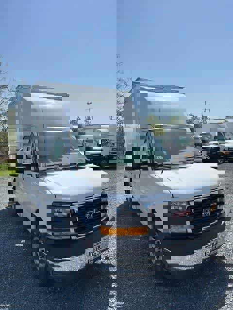 New 2025 GMC Savana 3500 1WT w/ Power Convenience Package image 3