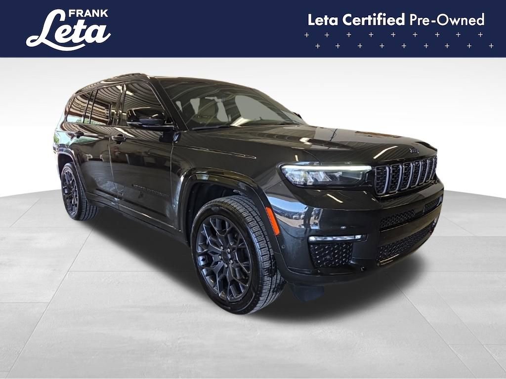 Used 2023 Jeep Grand Cherokee L Summit AWD/4WD image 8
