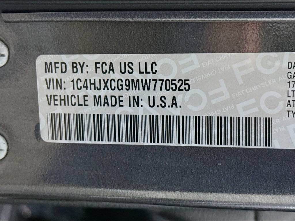 Used 2021 Jeep Wrangler Rubicon AWD/4WD image 32