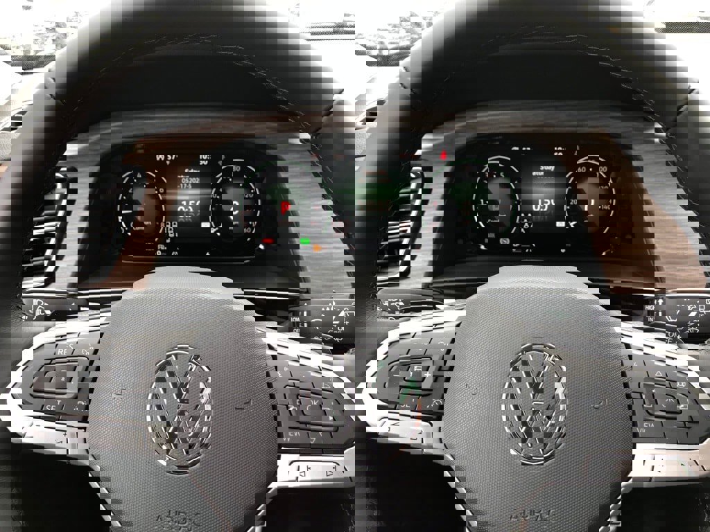 New 2025 Volkswagen Atlas SEL Premium R-Line image 19