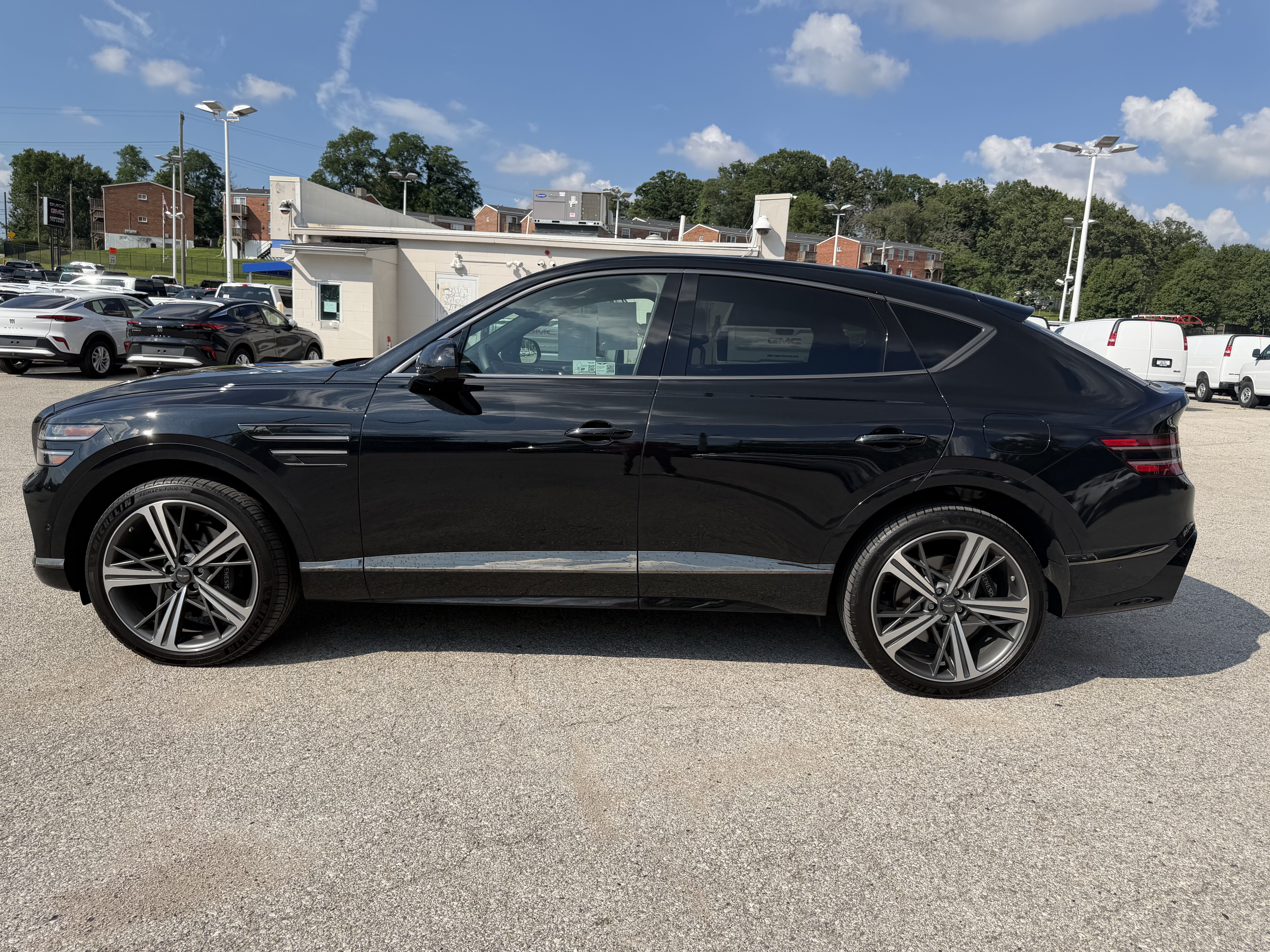 Used 2025 Genesis GV80 3.5T e-SC AWD/4WD image 4