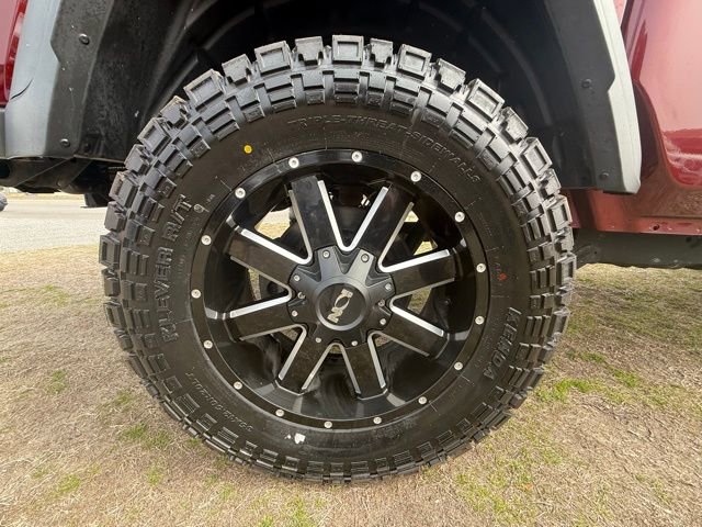 Used 2021 Jeep Gladiator Sport image 9