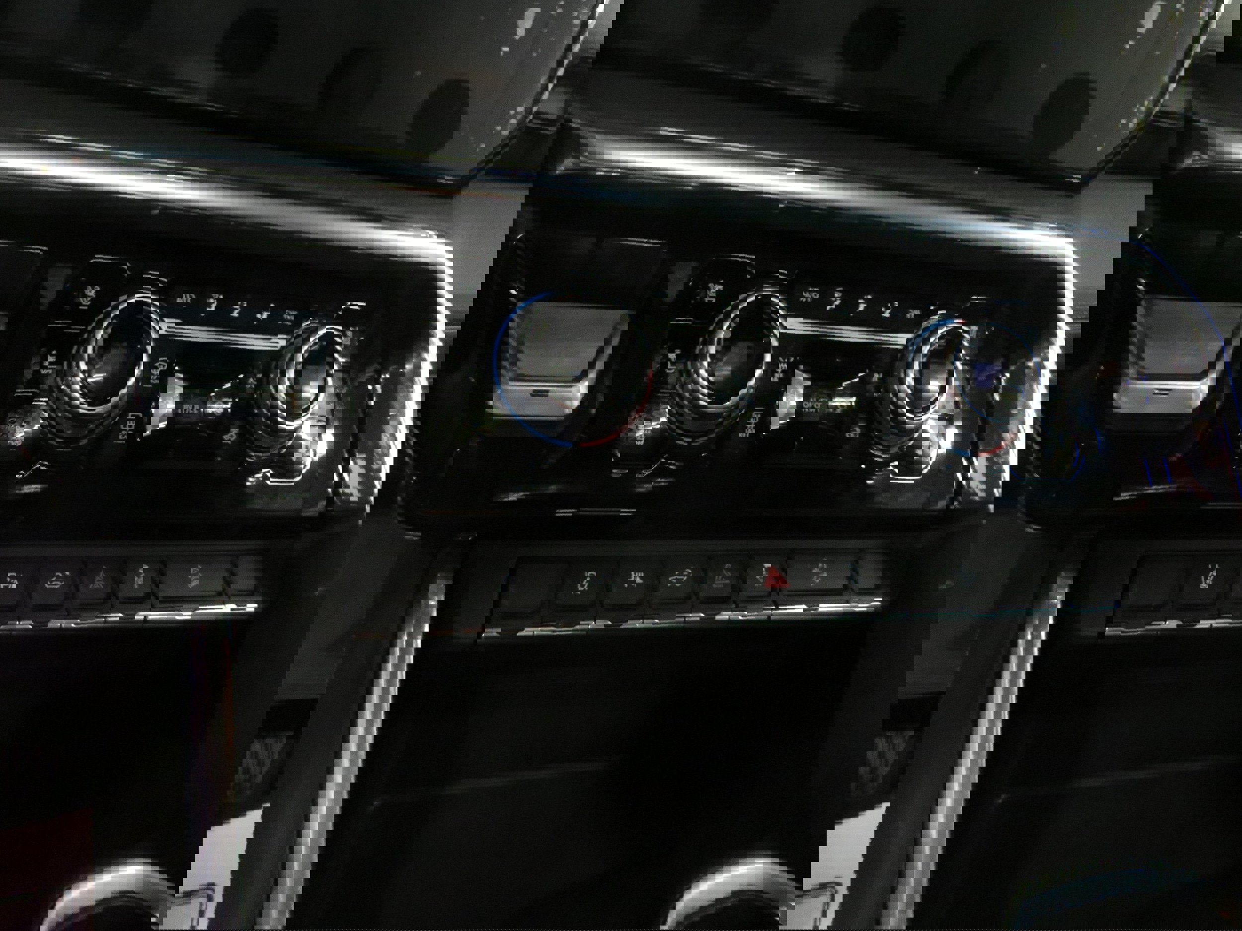 New 2026 GMC Sierra 2500 Denali w/ Denali Reserve Package image 14