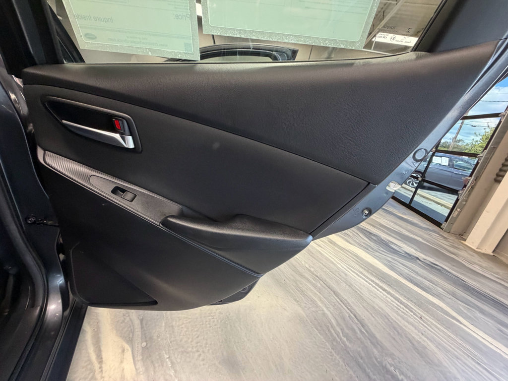 Used 2016 Scion iA FWD image 39