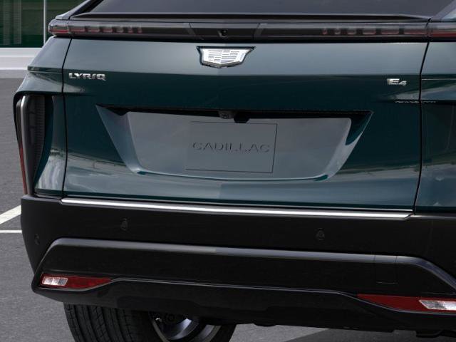 New 2027 Cadillac Lyriq Signature Luxury AWD/4WD image 14