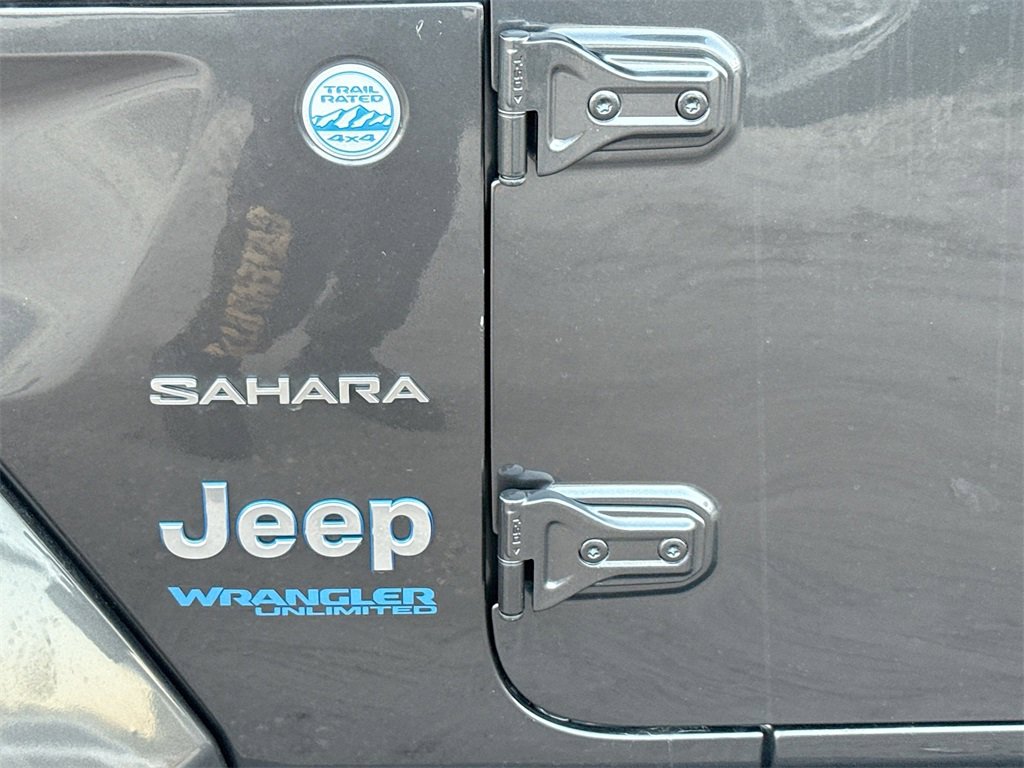 Used 2022 Jeep Wrangler Unlimited Sahara w/ Safety Group image 34