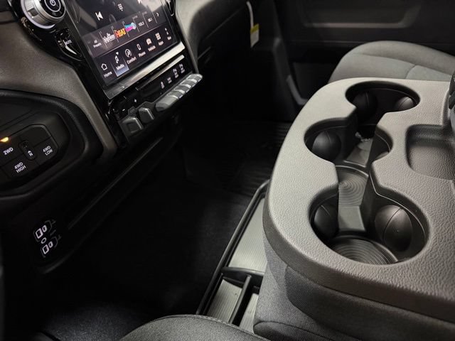 New 2026 RAM 2500 Tradesman AWD/4WD image 17