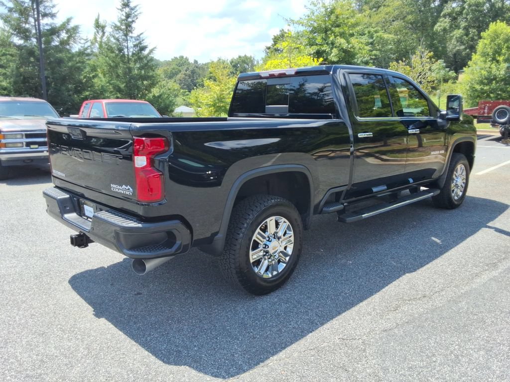 Certified 2022 Chevrolet Silverado 3500 High Country AWD/4WD image 5
