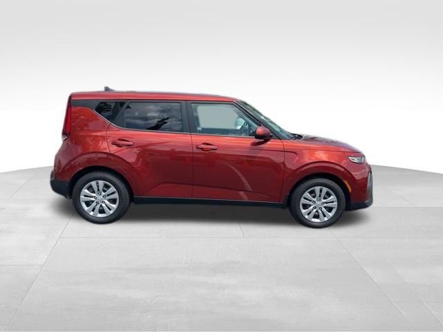 Certified 2021 Kia Soul LX FWD image 9