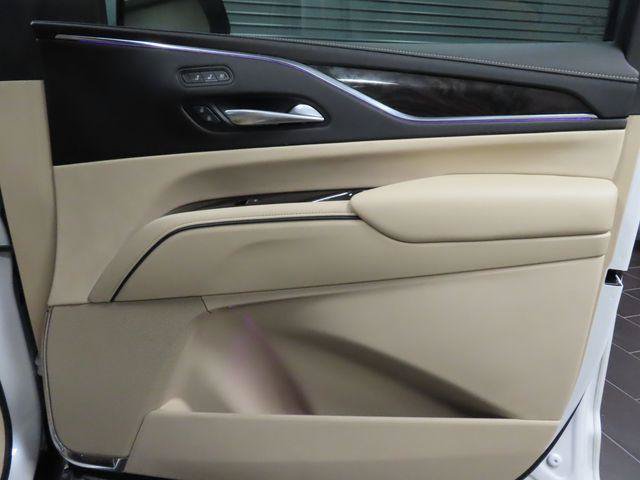 Certified 2024 Cadillac Escalade Premium Luxury w/ Performance Package AWD/4WD image 41
