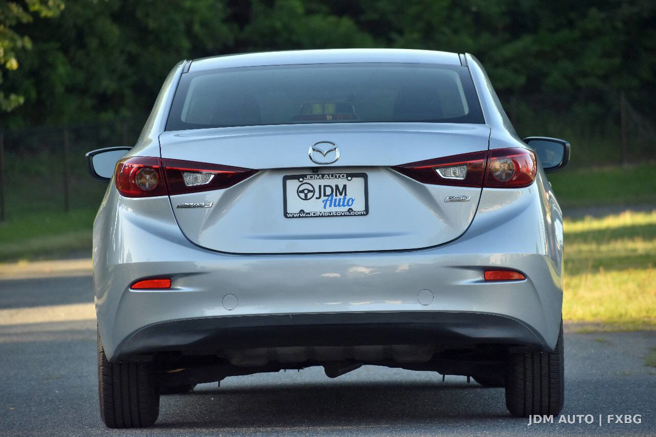 Used 2017 MAZDA MAZDA3 Sport FWD image 6