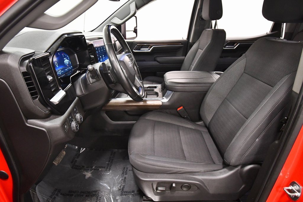 Used 2023 Chevrolet Silverado 1500 RST w/ Protection Package image 13