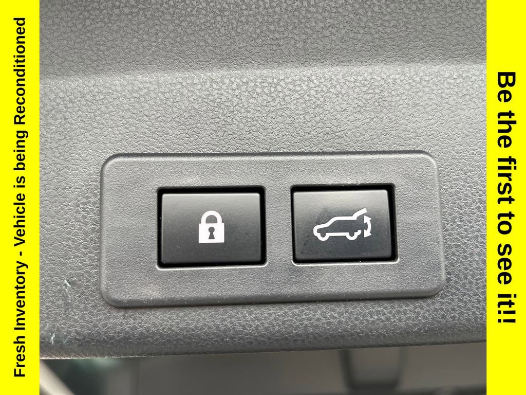 Used 2020 Subaru Ascent Touring image 40