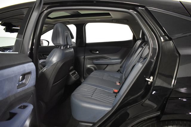 Certified 2023 Nissan Ariya AWD/4WD image 28