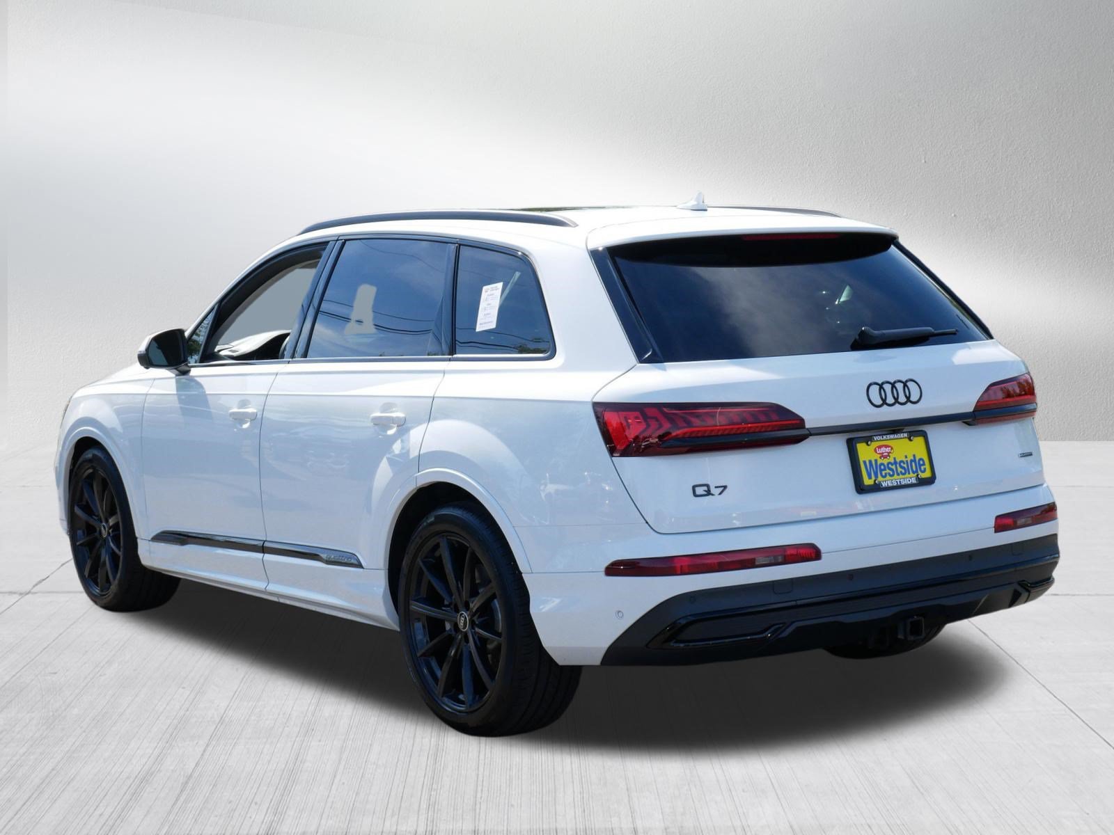 Used 2023 Audi Q7 3.0T Prestige w/ Prestige Package AWD/4WD image 5