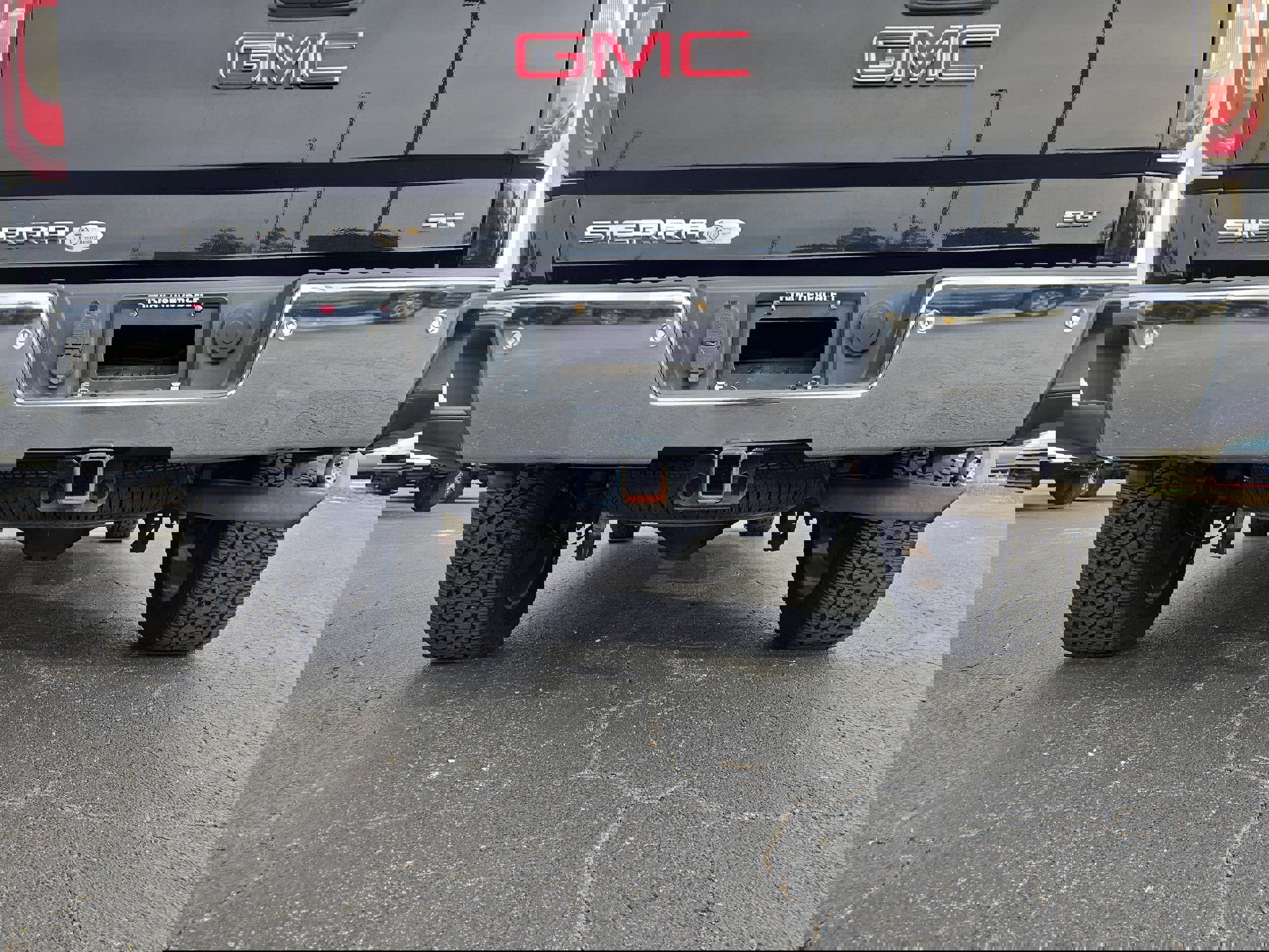 Used 2017 GMC Sierra 1500 SLT image 18