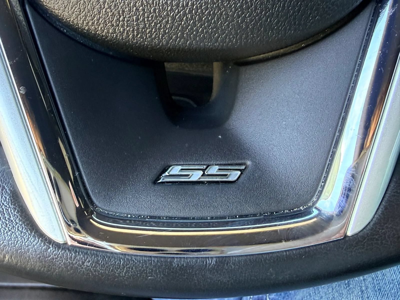 Used 2012 Chevrolet Camaro SS w/ Rear Vision Package RWD image 19
