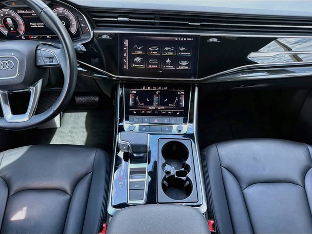 Used 2022 Audi Q7 2.0T Premium w/ Convenience Package AWD/4WD image 20