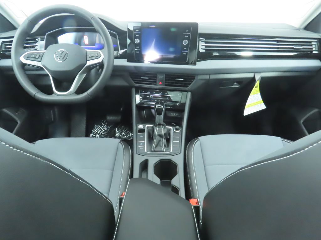 New 2026 Volkswagen Jetta SE image 13