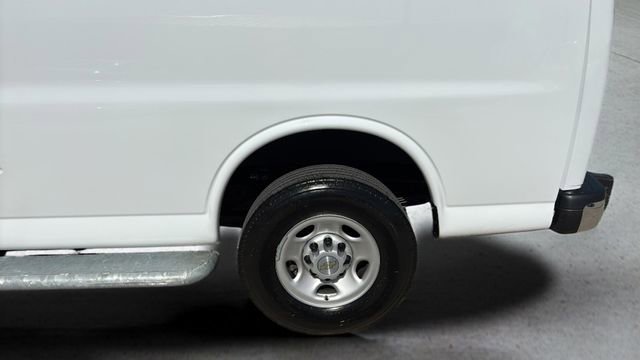 Used 2024 Chevrolet Express 2500 w/ Driver Convenience Package RWD image 34