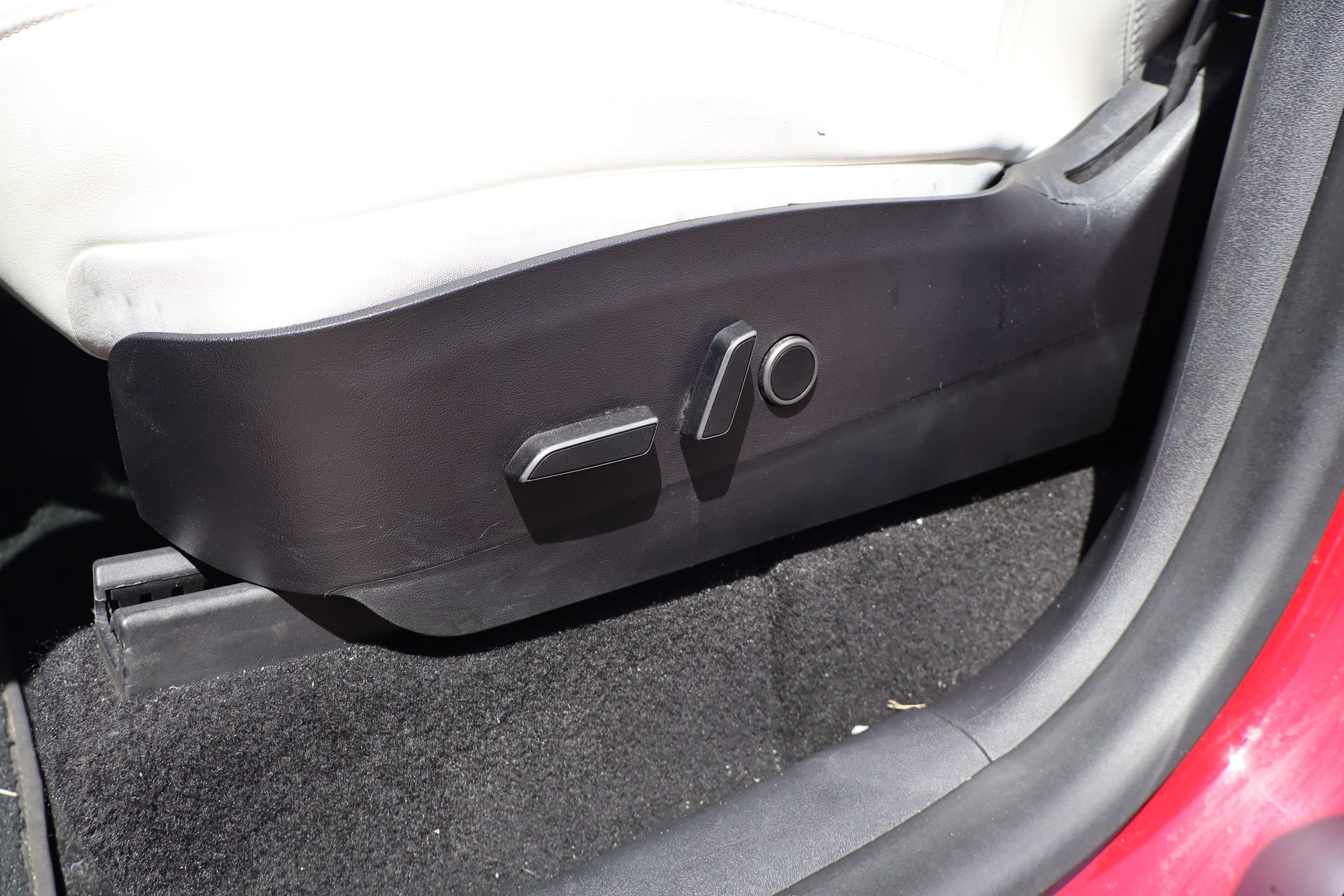 Used 2021 Tesla Model Y Long Range AWD/4WD image 12