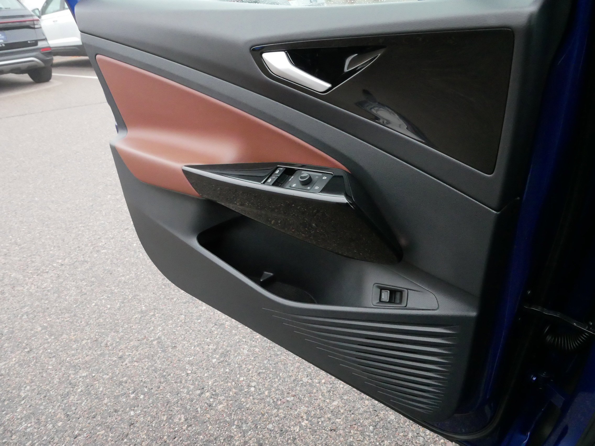 Certified 2021 Volkswagen ID.4 Pro S image 27