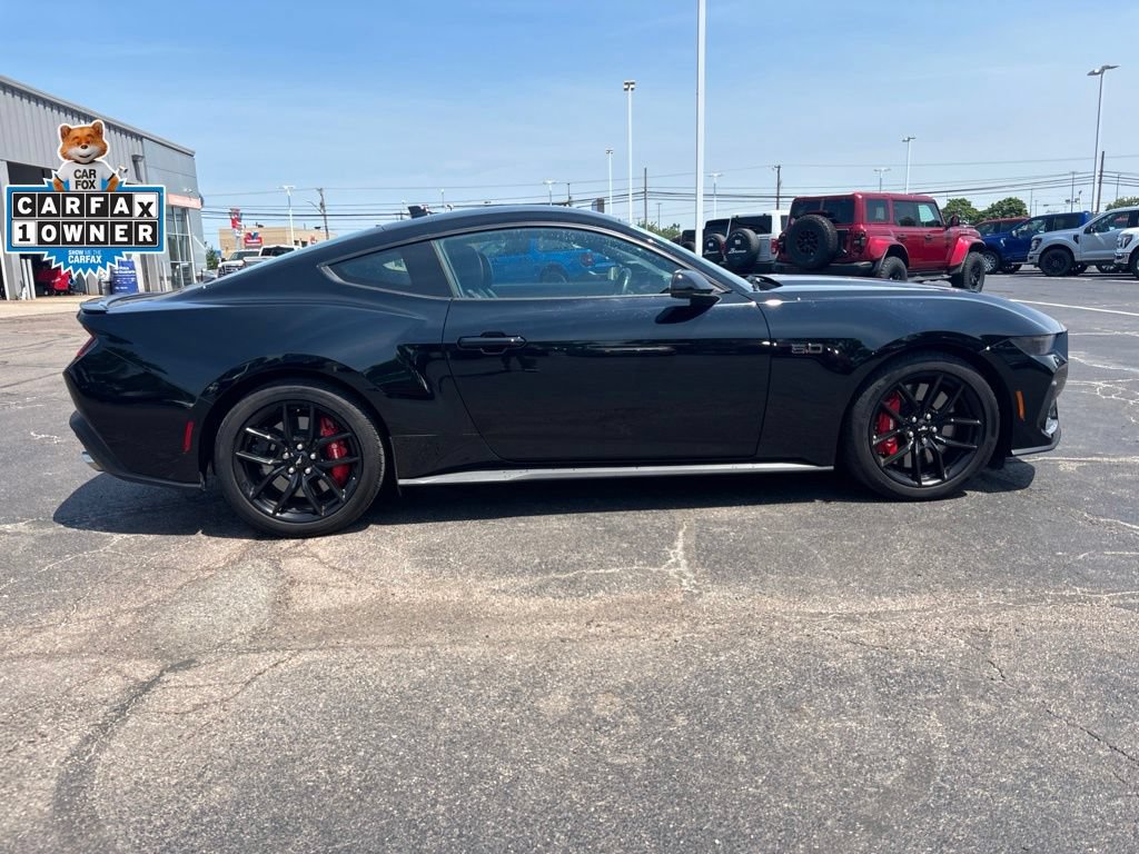 Used 2025 Ford Mustang GT Premium RWD image 6