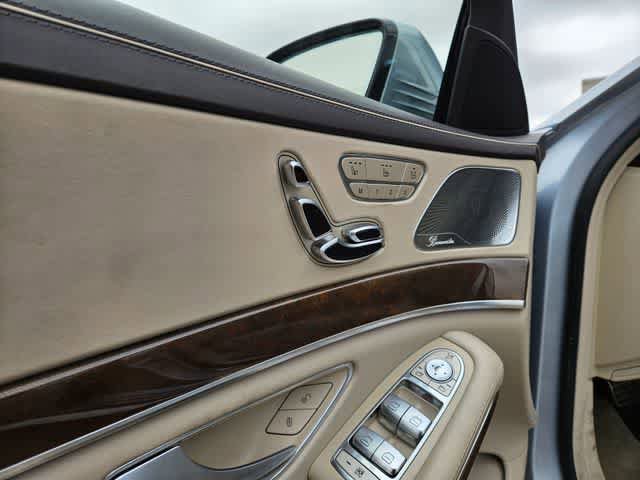 Used 2016 Mercedes-Benz S 550 Sedan image 15